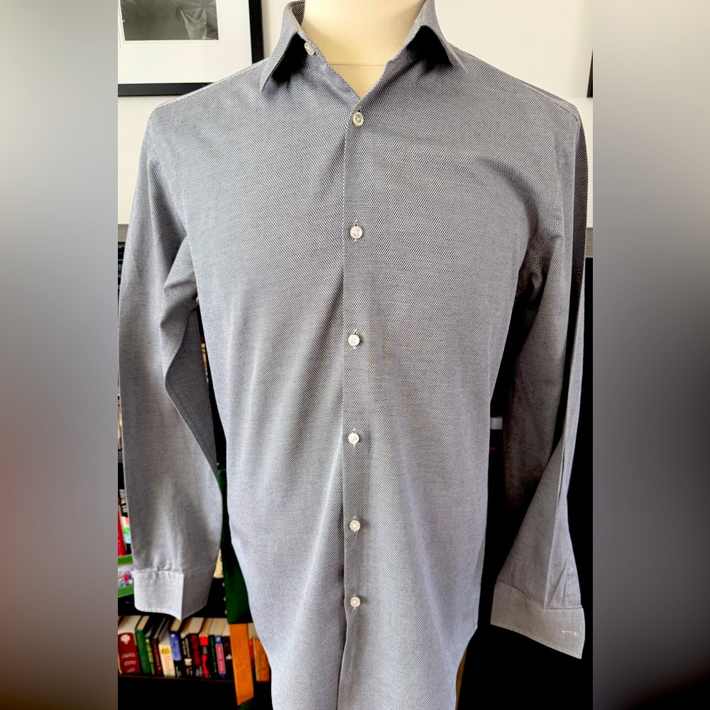 Hugo Boss Dress Shirt. Grey. Size 16 1/2 Slim Cut. Excellent Condition.